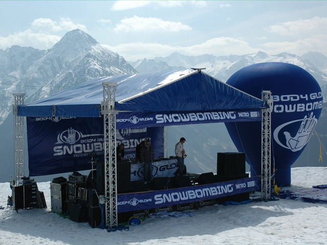 Найоригінальніший загальноєвропейський фестиваль «Volvo Snowbombing 2011»