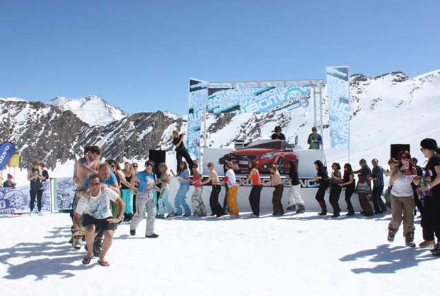 Найоригінальніший загальноєвропейський фестиваль «Volvo Snowbombing 2011»