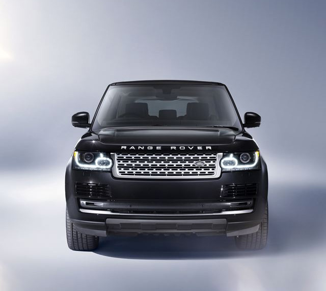 ПРЕДСТАВЛЯЄМО НОВИЙ RANGE ROVER