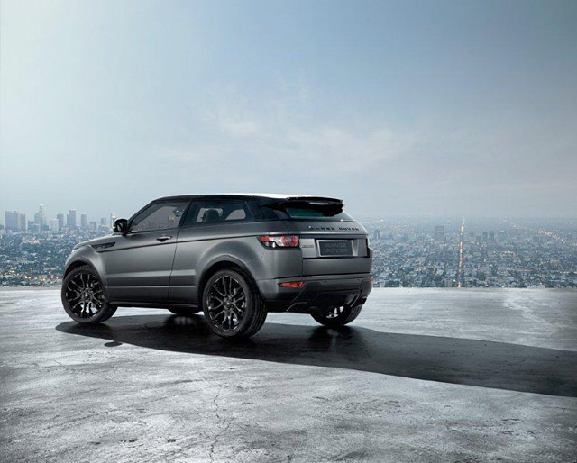 ПЕКІН: СВІТОВИЙ ДЕБЮТ RANGE ROVER EVOQUE SPECIAL EDITION, СТВОРЕНОГО СПІЛЬНО З ВІКТОРІЄЮ БЕКХЕМ