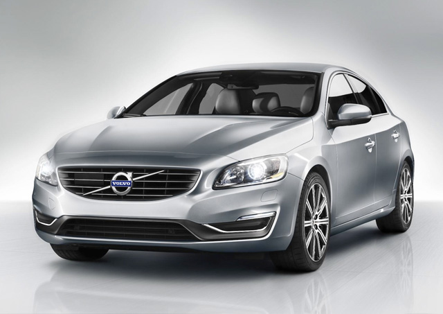 Нові Volvo S60,V60 та XC60: більш динамічний зовнішній вигляд та привабливість моделей лінійки Volvo S60