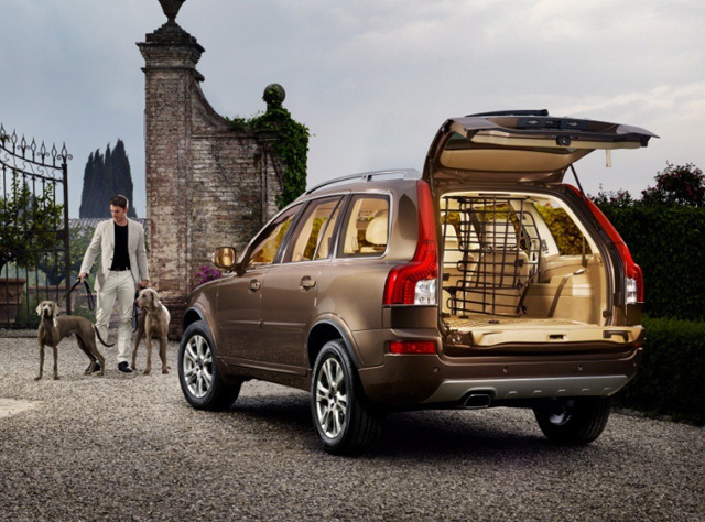 Volvo XC90 – легендарний автомобіль, що став найдорожчим експортним продуктом Швеції